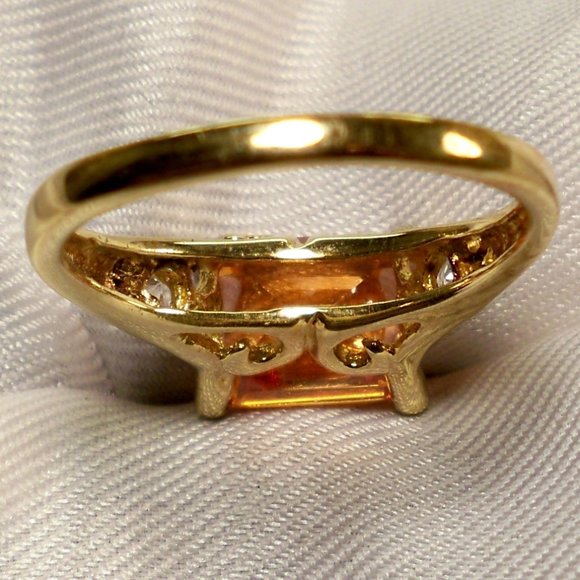 NEW Technibond Emerald Cut Amber Cubic Zirconia Gold Ring - Picture 10 of 11